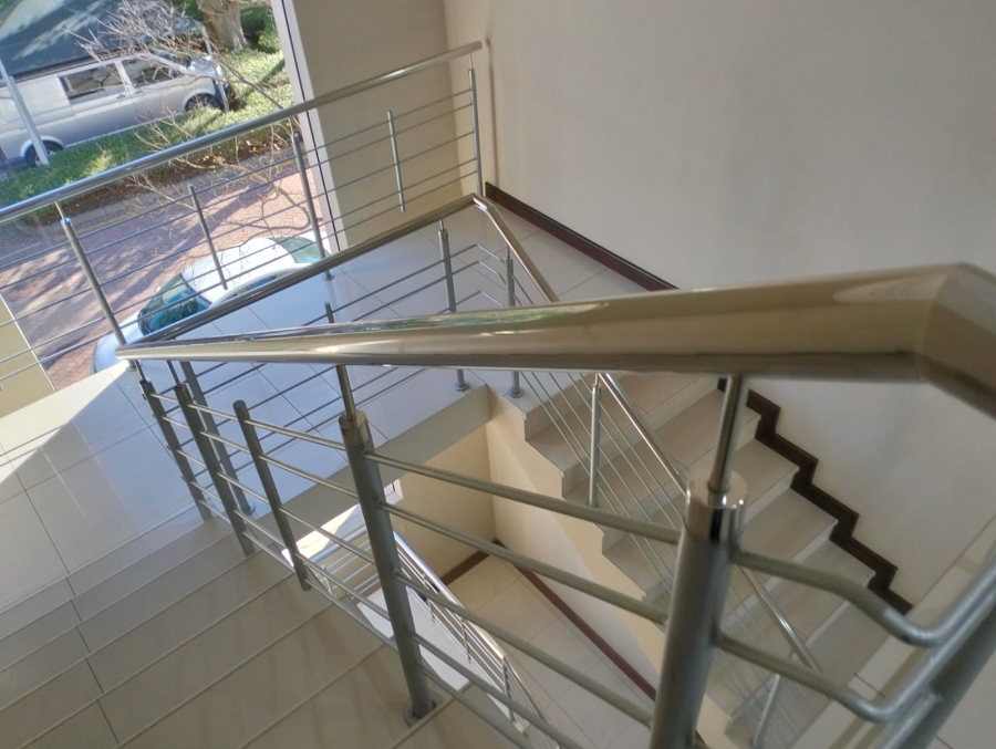 To Let commercial Property for Rent in Rosenpark Western Cape